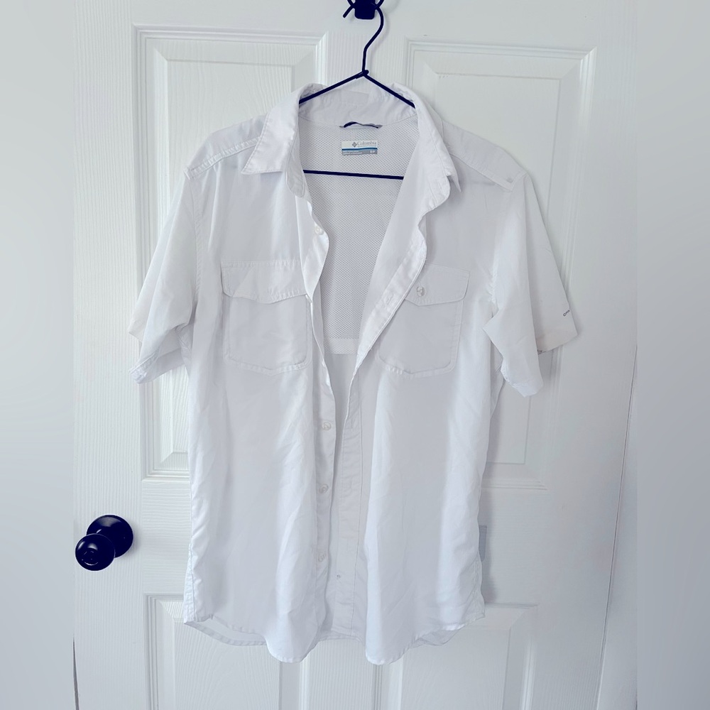 Lot of 2 Fishing Shirts-Columbia and Magellan